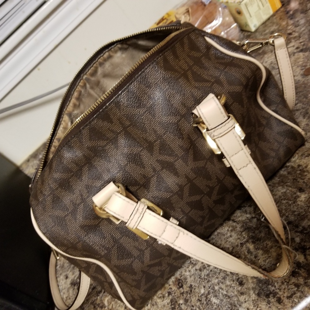MK purse